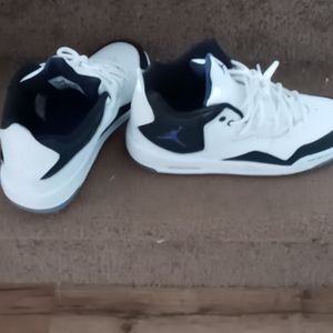 Jordan's size 6 1/2y